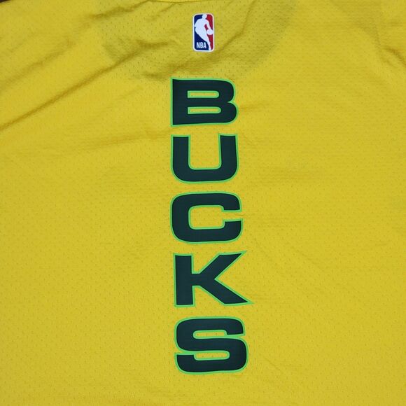 Nike Dri-Fit NBA LS Yellow Milwaukee Bucks Jersey - Size XL - Picture 5 of 7